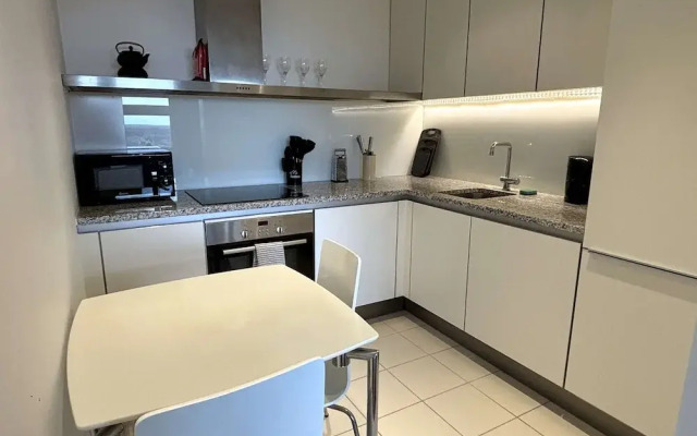 Skyline 1 Bedroom Apartment in Central Birmingham