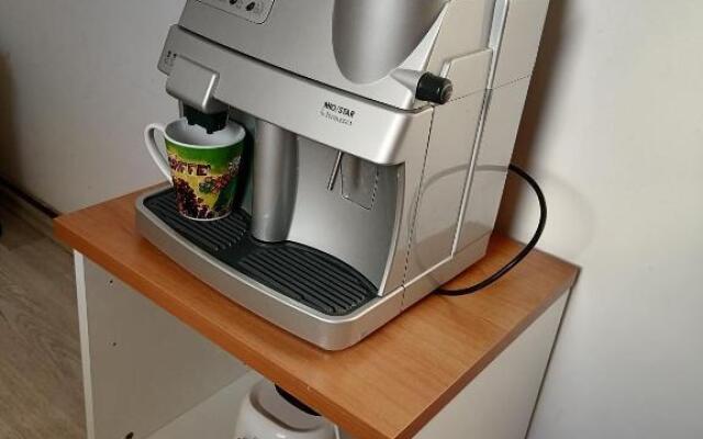 Jacqueline Apartment