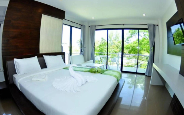 Phi Phi Tonsai Place