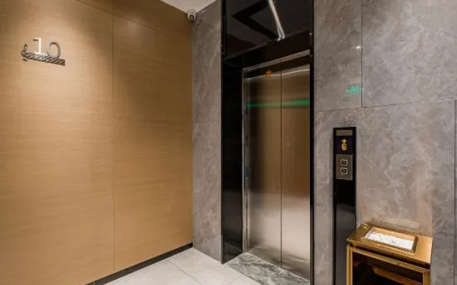 VX Hotel(Wuhan East Railway Station, Optics Valley 1st Road, Wuhan)