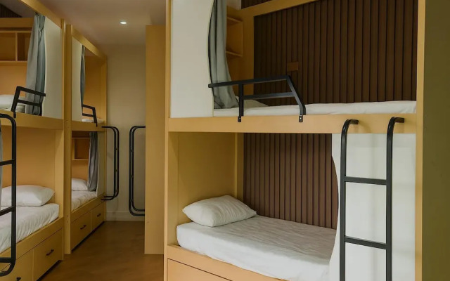BuenaSentro Hostel