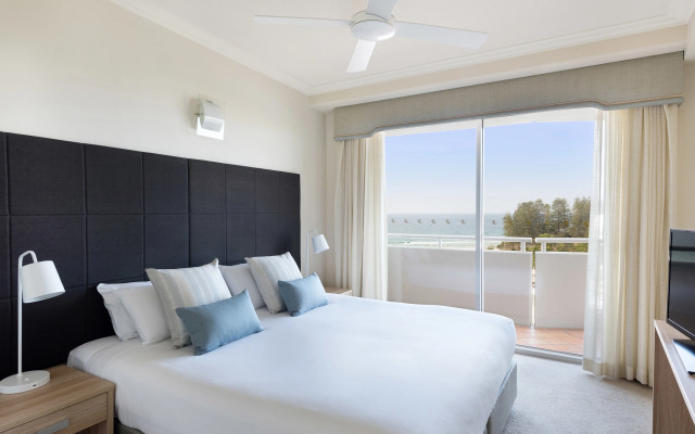 Mantra Twin Towns Resort