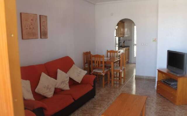 La Cinuelica R15, 1st Flr Apt with 2 Com Pool L164