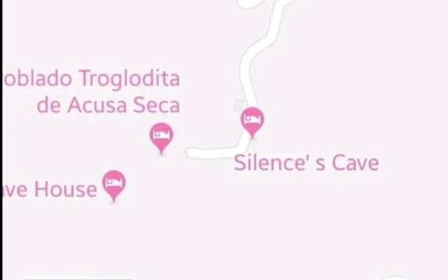 Silence's Cave Rural House