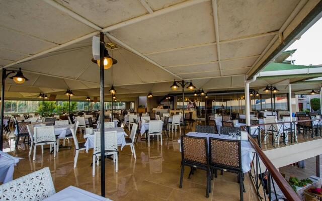 Assos Eden Gardens Hotel