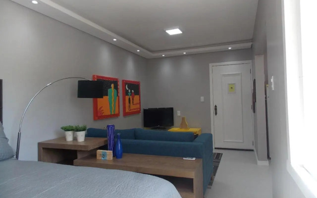 Apt excelente local Consulado/Iguatemi