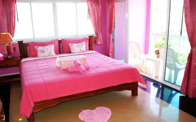 Sairougn Seaview Hotel