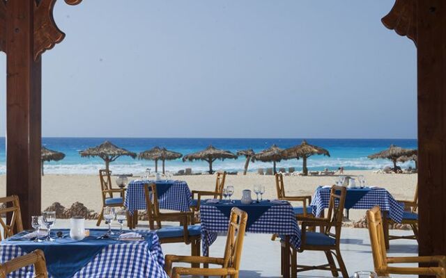 Hilton Borg El Arab
