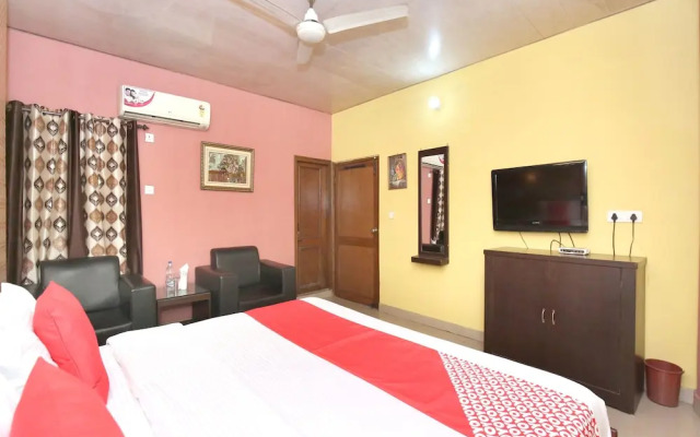 Hotel Nav Classic by OYO Rooms