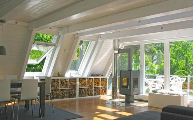 Modern Apartment Near Centre