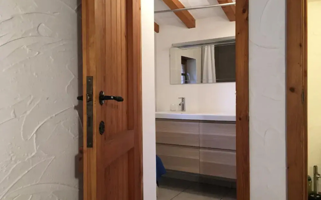 Cosy and Snug Holiday Home With Joint Swimming Pool