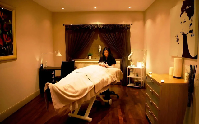 The Popinjay Hotel & Spa