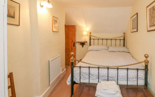 Lemon Cottage