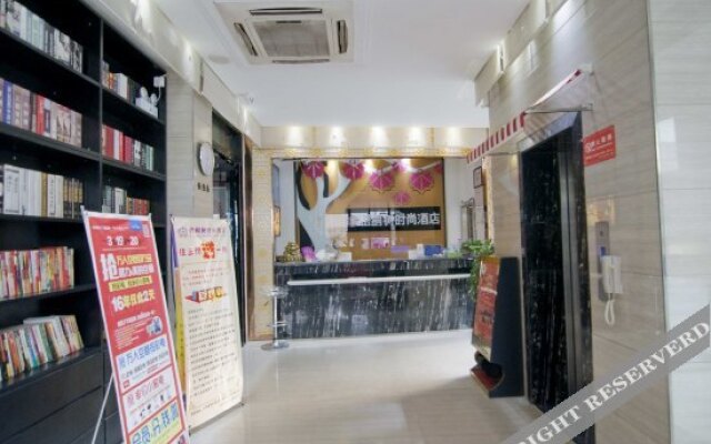 Buttonwood Fashion Hotel