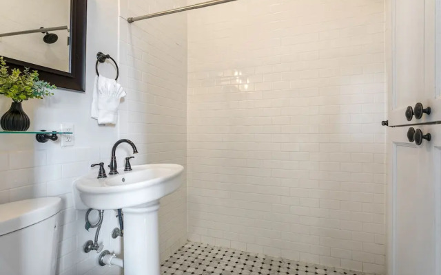 Jazz Haven Spacious 3BR Condo