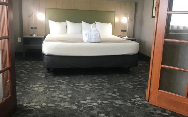 Country Inn & Suites by Radisson, Delta Park North Portland