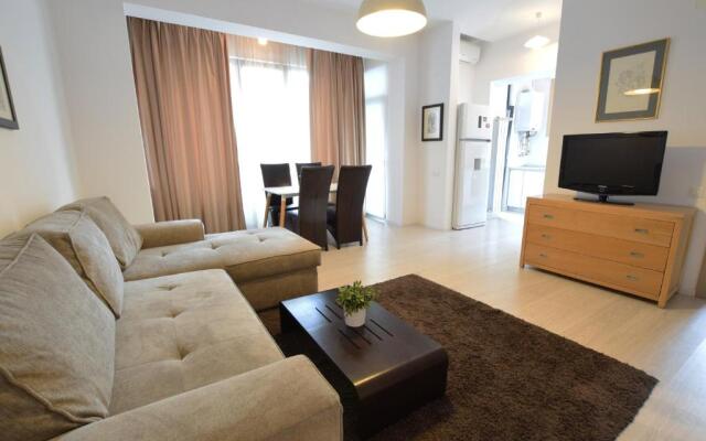 Uptown Residence Apartments