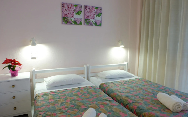 Dialinas Apartments