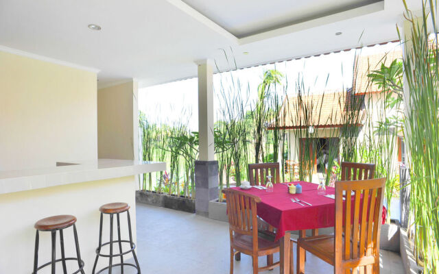 巴厘岛艾里苏卡瓦地苏塔美莎丽99号酒店(Airy Sukawati Sutami Gunung Sari 99X Bali)