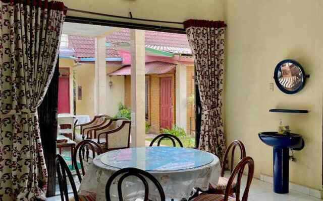 Sapo Karo Rest House