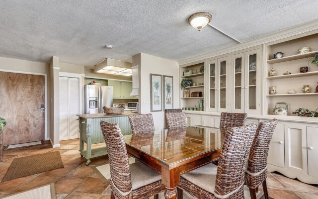 Dolphin Point 202a 2 Bedroom Condo by RedAwning