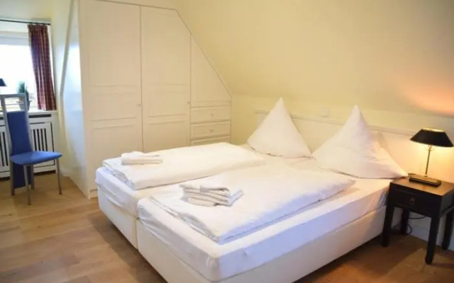 Hörnumer Str. 7, REH