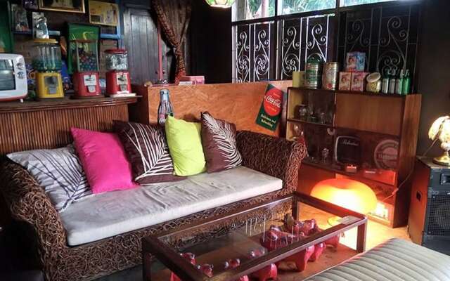 Sukkhiengdao Bar & Bed