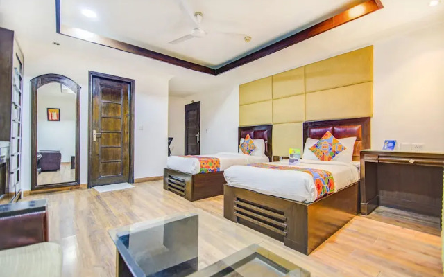 Aaron Castle by Fabhotels