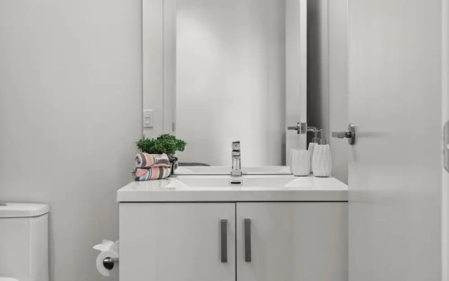 GLOBALSTAY. Downtown Calgary Apartments