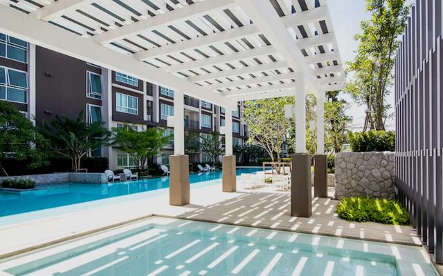 First Choice Suites By The Sea