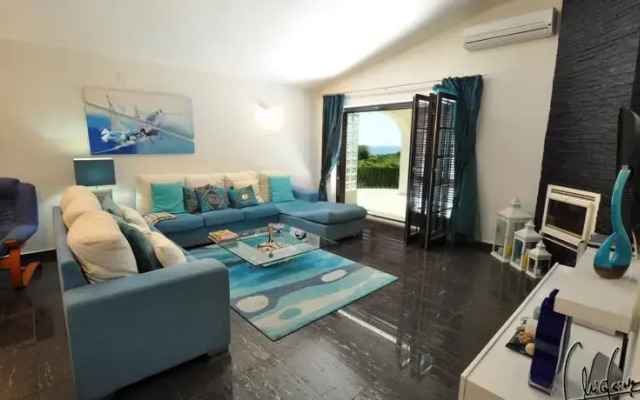 Villa Therese