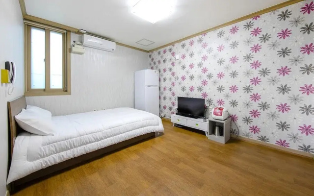 Samcheok Eoulim Pension