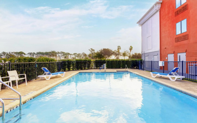 Holiday Inn Express & Suites Jacksonville - Atlantic Beach by IHG