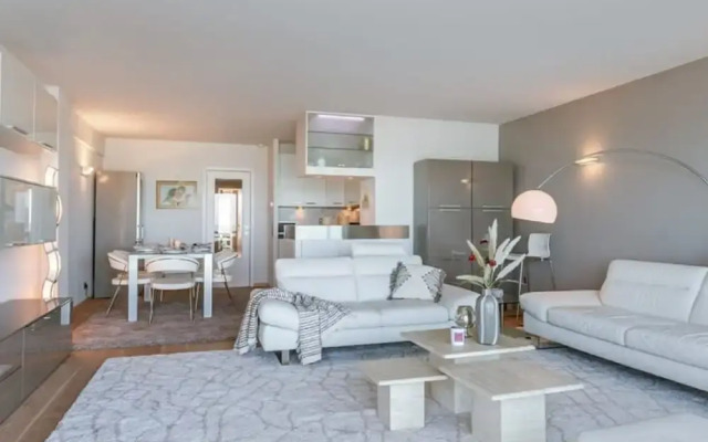 Apartment With Stunning sea View in Middelkerke