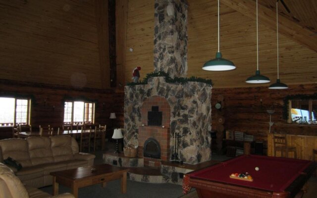 Smithers Driftwood Lodge