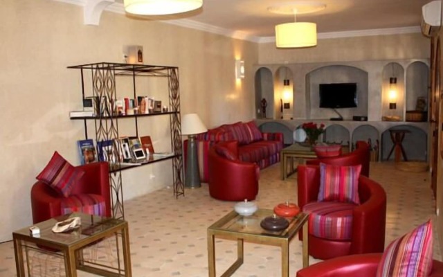 Riad Janoub