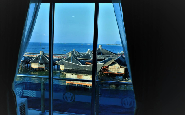 Wave View Hotel