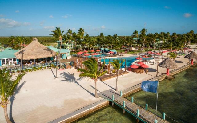 Costa Blu Beach Resort Trademark Collection