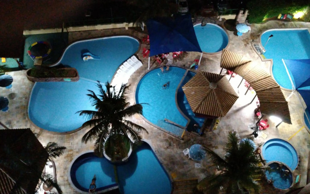 1406 AP-2 Quartos com Banheira de Hidromassagem, Caldas novas