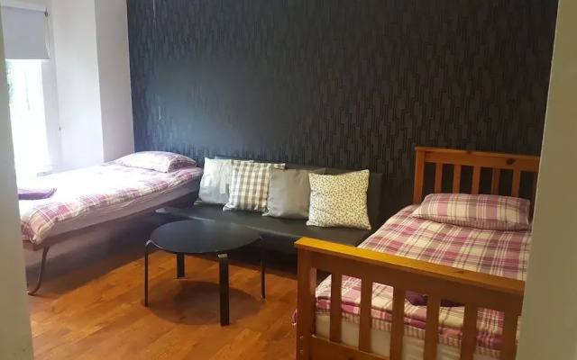 North Woodside Place - 1 Bedroom