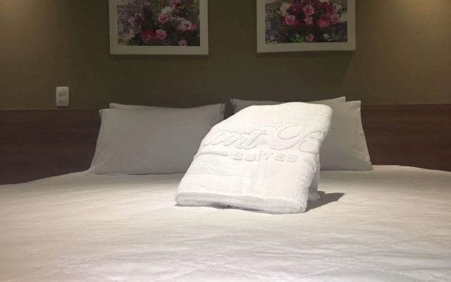 Mont Blanc Suites Duque de Caxias