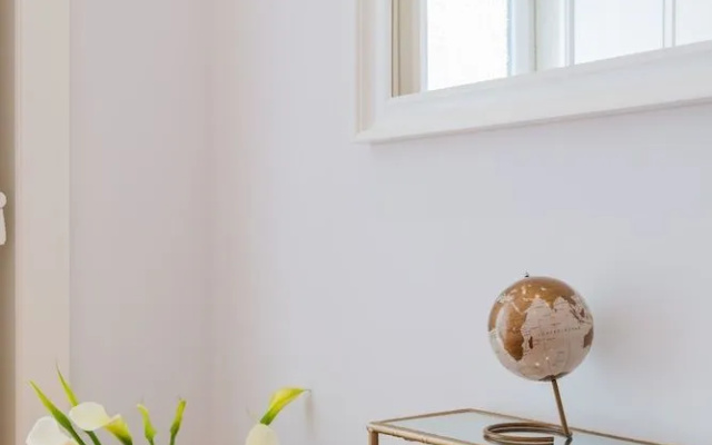 Life is Good in Lisbon Baixa Apartment