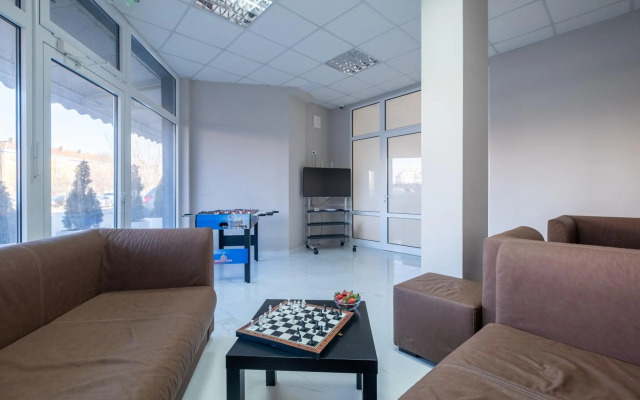 Blue Label Apart House