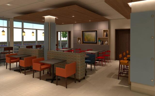 Holiday Inn Express & Suites Troy by IHG