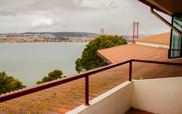 HI Almada - Pousada Juventude - Hostel