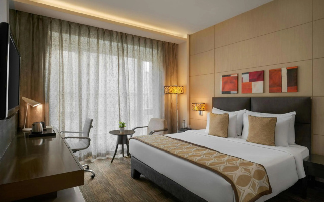 Meluha The Fern Mumbai, Powai, Series by Marriott – Guest Rooms – Mumbai