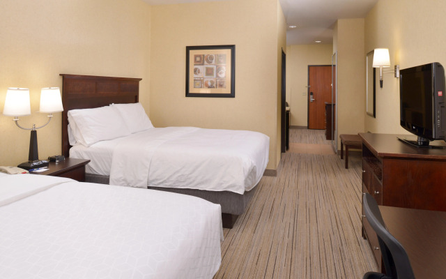 Holiday Inn Express & Suites Nampa - Idaho Center by IHG