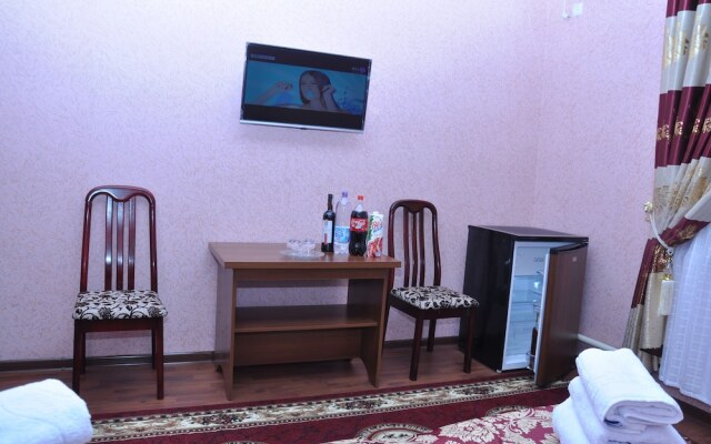Отель Shokhjakhon Parvoz