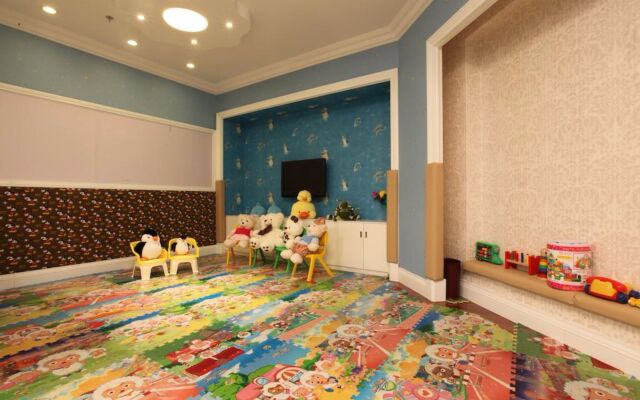 Kunming Green Lake Hotel