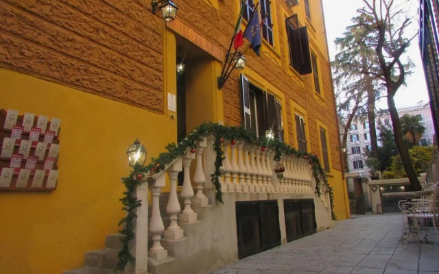 Hotel Les Chambres D'Or